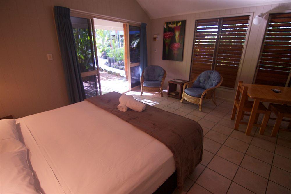 Resort Eco Village Mission